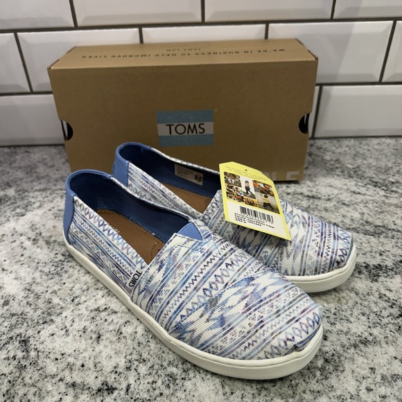 Toms Shoes - Toms Multi Aqua Ethnic Tribal Blue Lined Shoes Youth‎ 6 Women's 8 Slip On New